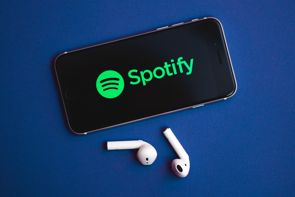 Spotify annuncia l’estensione del programma di monetizzazione dei podcast